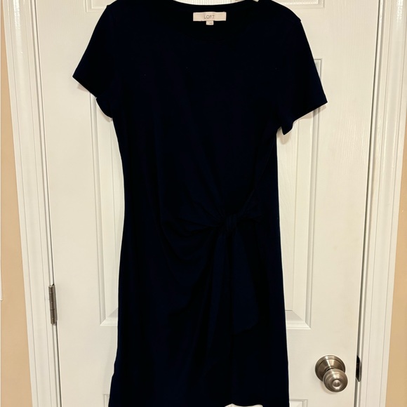 LOFT Side Tie Shift Dress - Picture 2 of 6